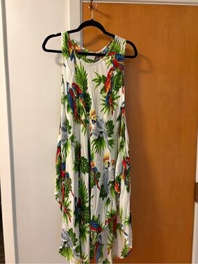 Sleeveless White Parrot Print Summer Dress